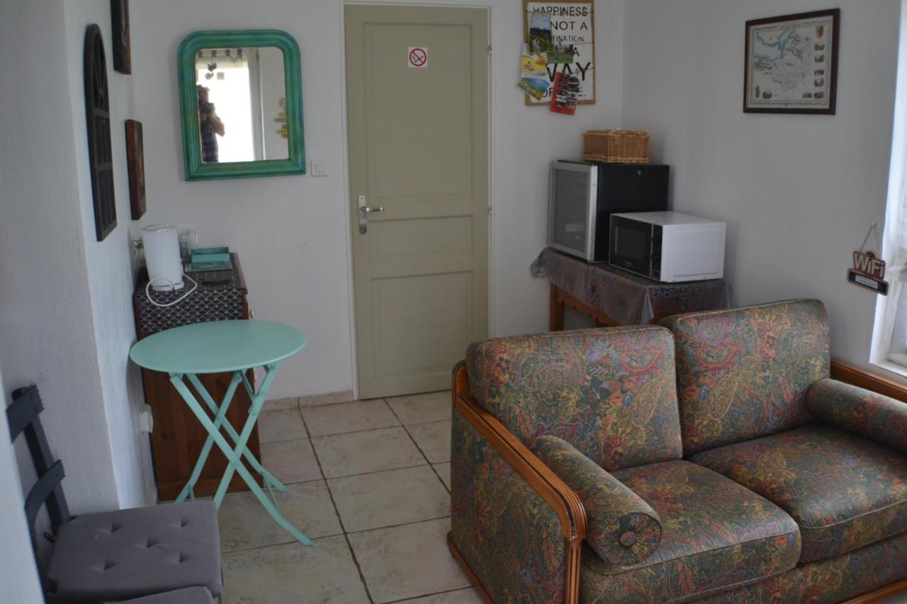 Accommodation A La Ferme Lubersac Экстерьер фото